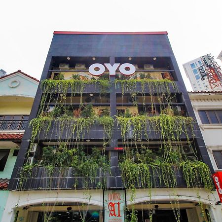 OYO 217 A1 Hotel Surabaya Kültér fotó