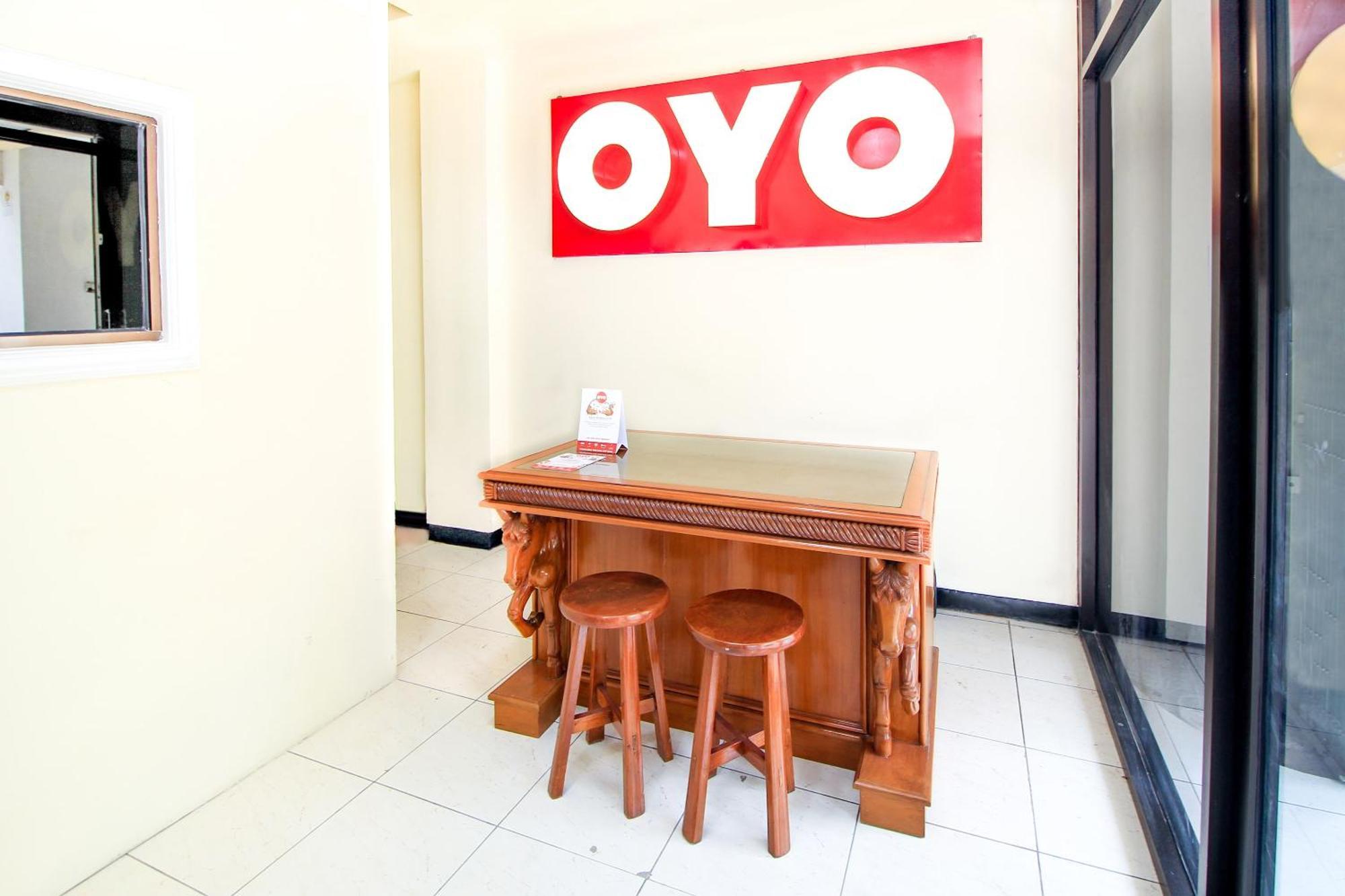 OYO 217 A1 Hotel Surabaya Kültér fotó