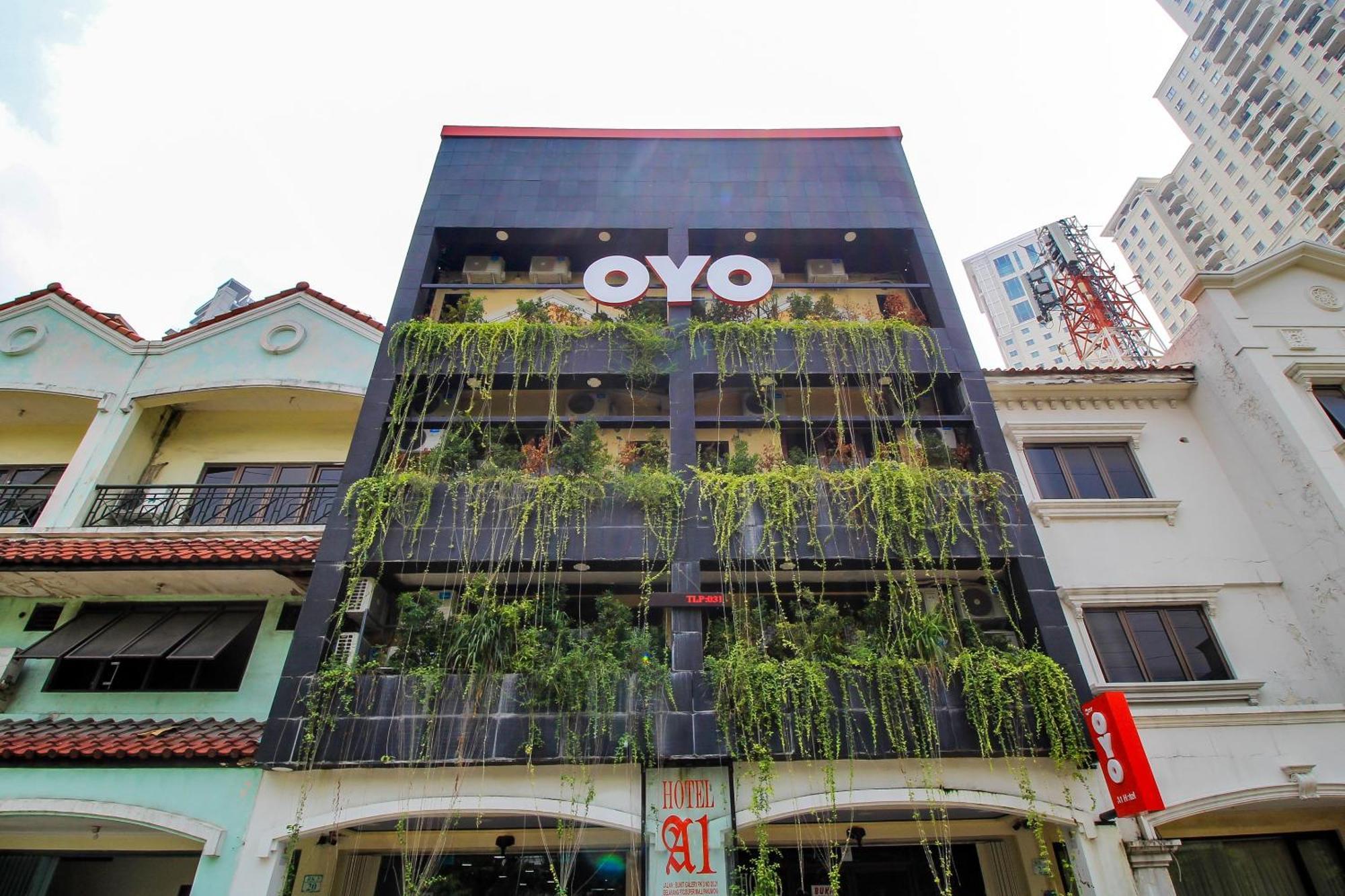 OYO 217 A1 Hotel Surabaya Kültér fotó